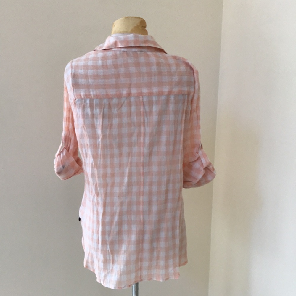 William Rast small peach combo checked front button top. - Picture 3 of 8